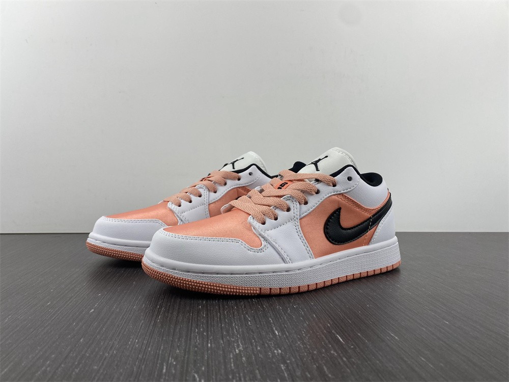 Air Jordan 1 Low GS “Light Madder Root” DM8960-801