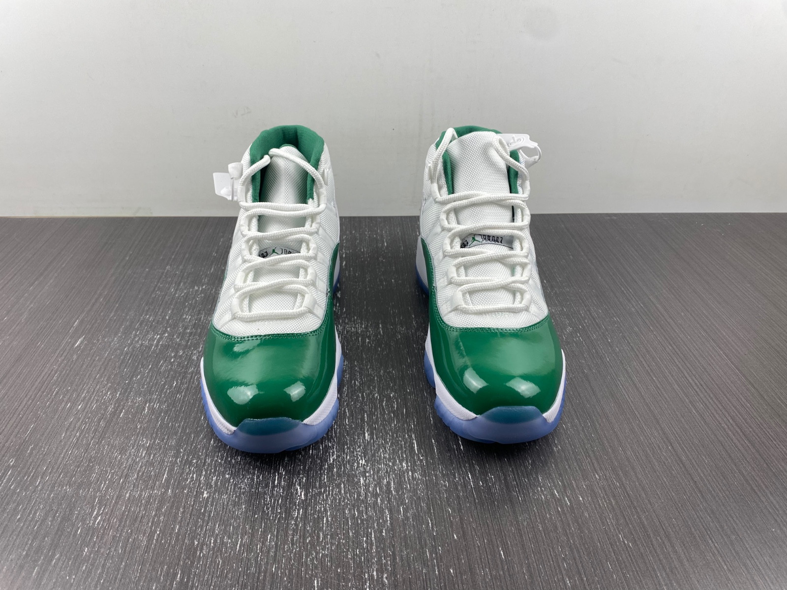 The Air Jordan 11 CT8012-113