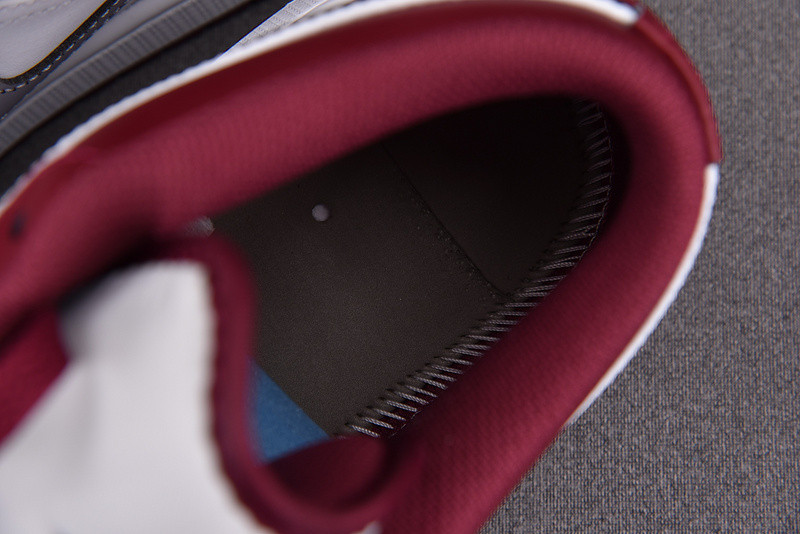 Air Jordan 1 Low “Cherrywood Red” 553558-615