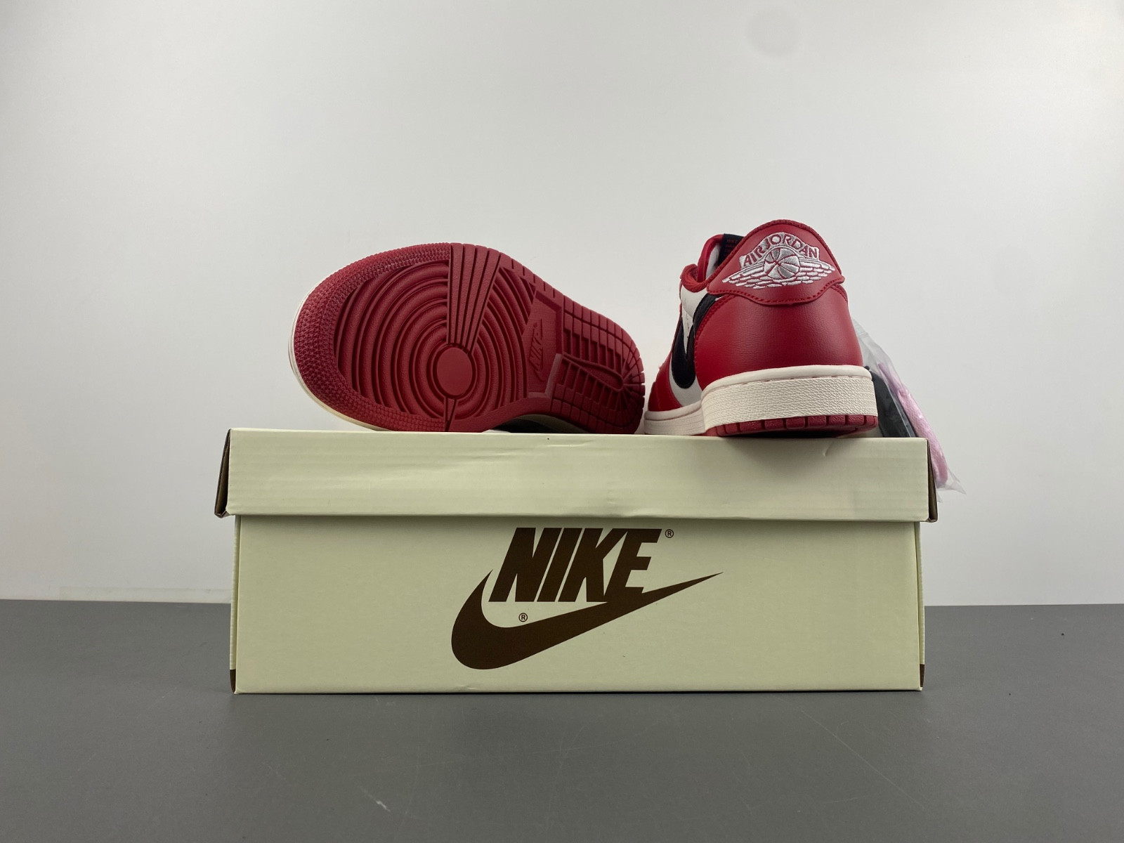 Air Jordan 1 Low “Sanddrift” HQ3440-101