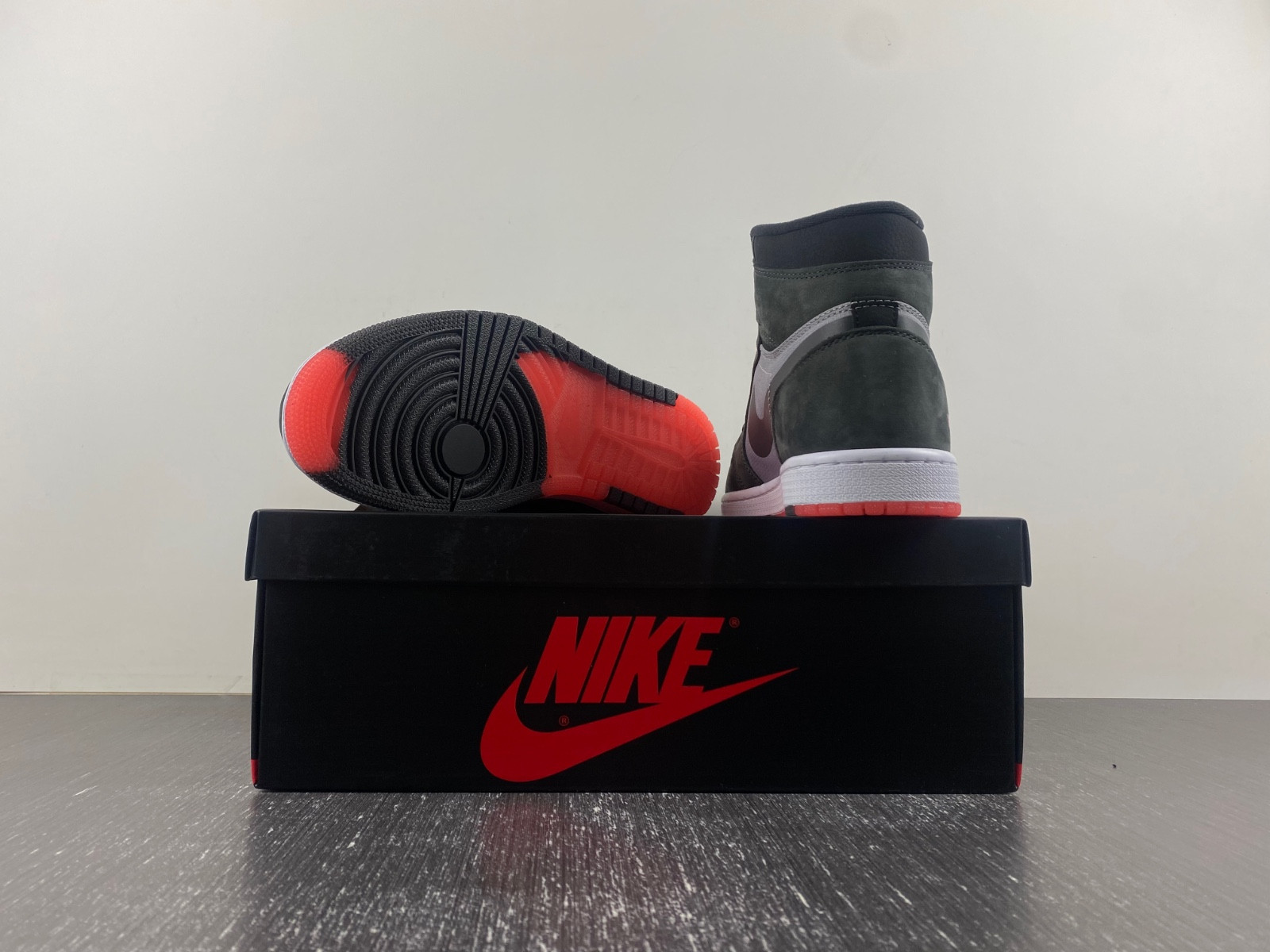 Air Jordan 1 Element “Bred” DB2889-002