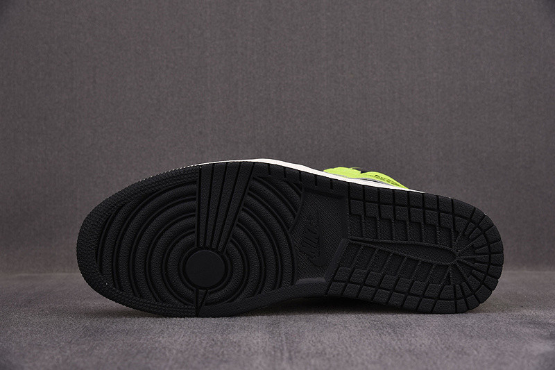 Air Jordan 1 High OG“Volt” 555088-702-01