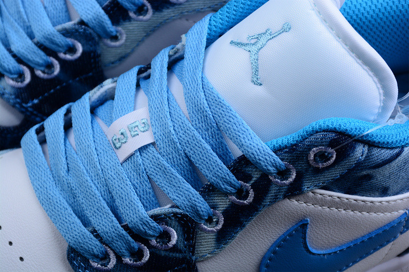 Jordan 1 Low Washed Denim (GS) DM8947-100