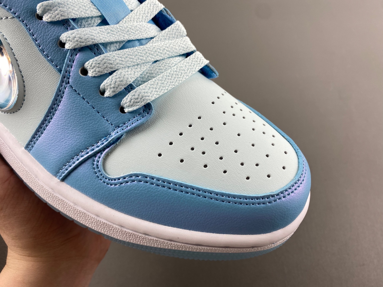 Air Jordan 1 Low FN7366-400