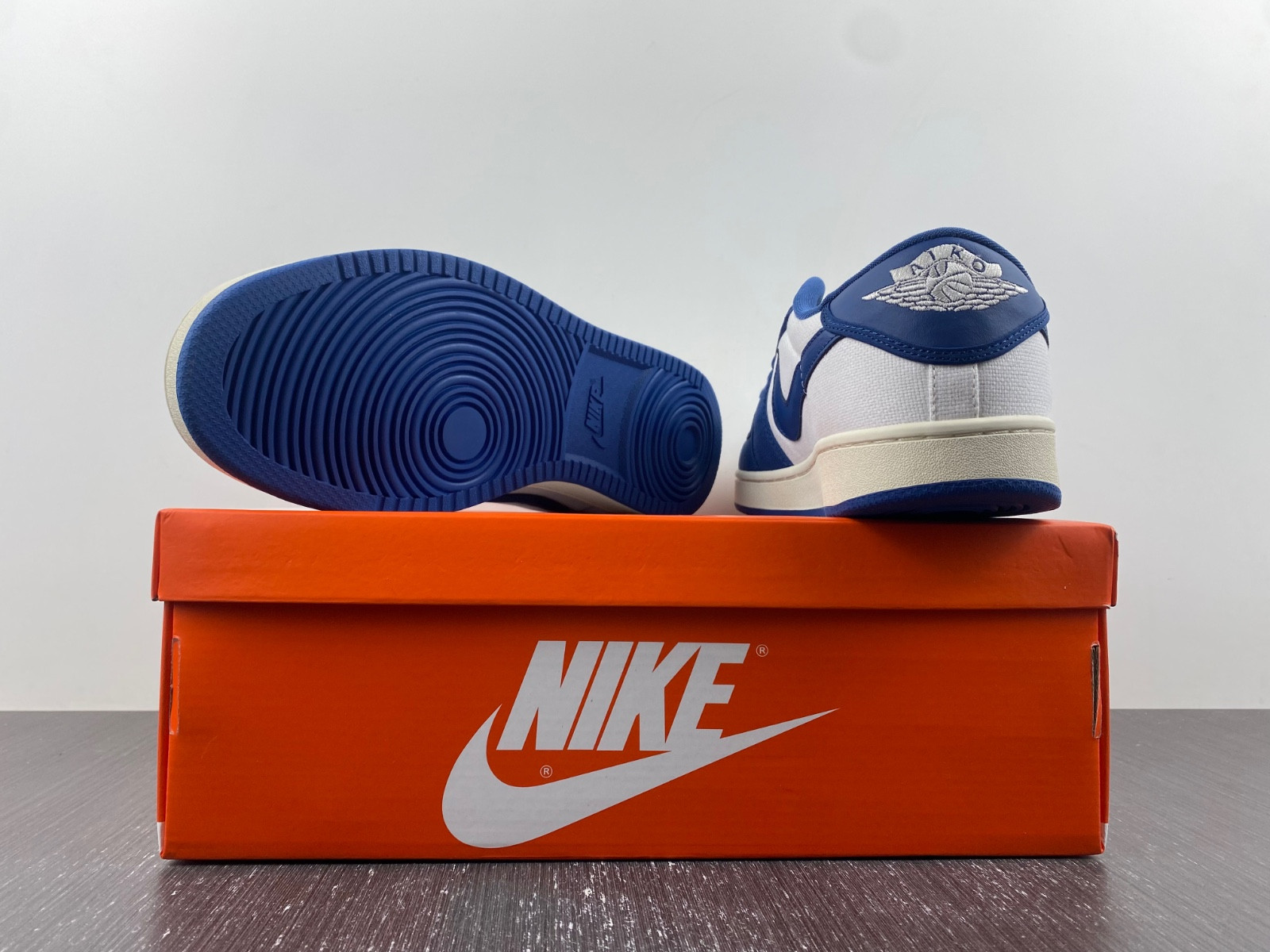 Air Jordan 1 KO Low “Dark Royal Blue” DX4981-103