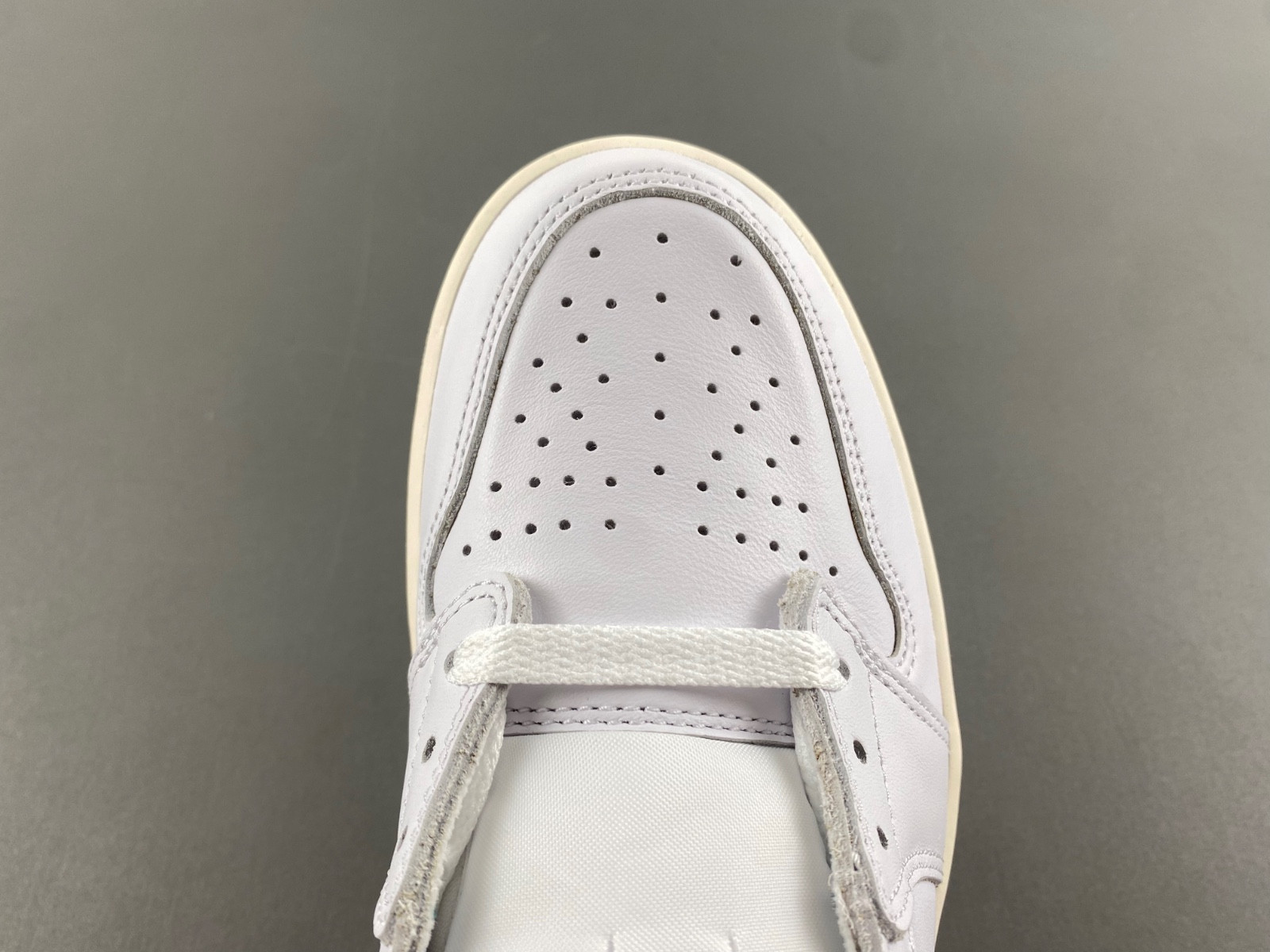 Air Jordan 1 Low OG WMNS “Oxidized Green” CZ0775-133