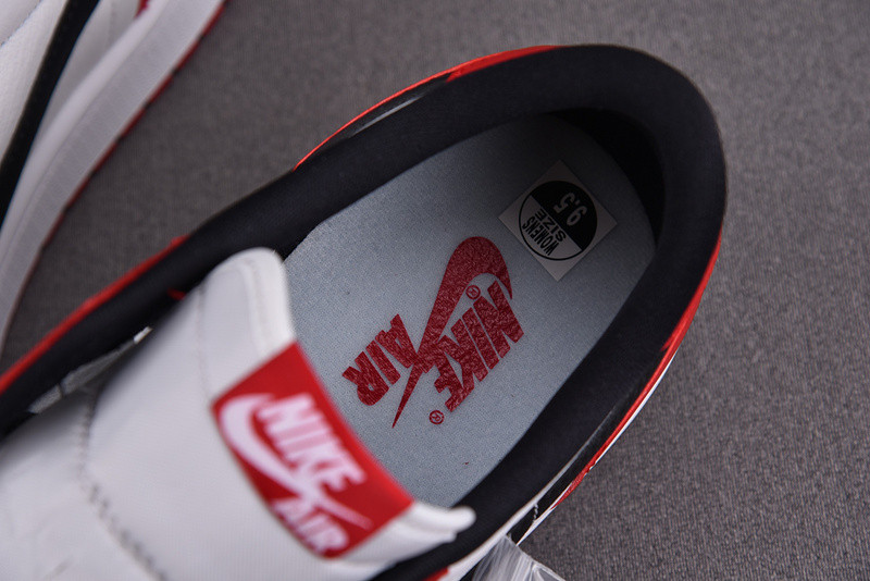 Air Jordan 1 Retro Low‘Chicago 705329-600