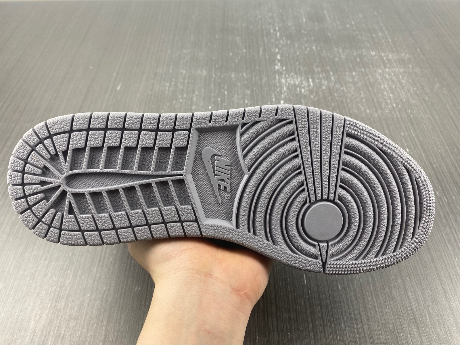 Air Jordan 1 High OG “True Blue” DZ5485-410