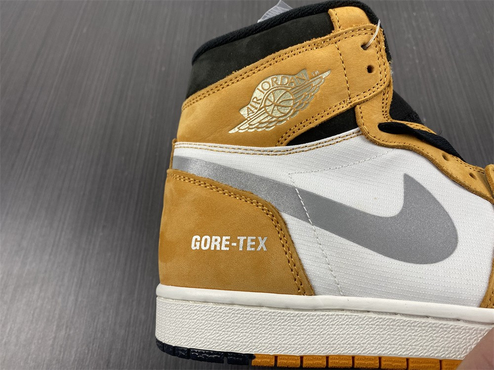 Air Jordan 1 Element Gore-Tex “Light Curry” DB2889-700