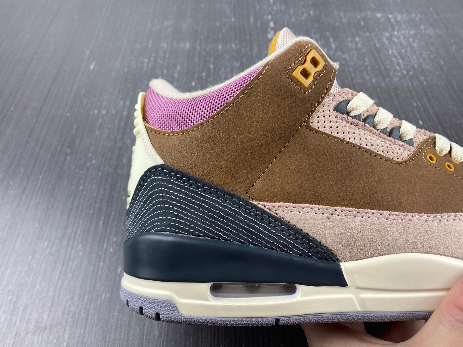Jordan 3 Retro Winterized Archaeo Brown  DR8869-200