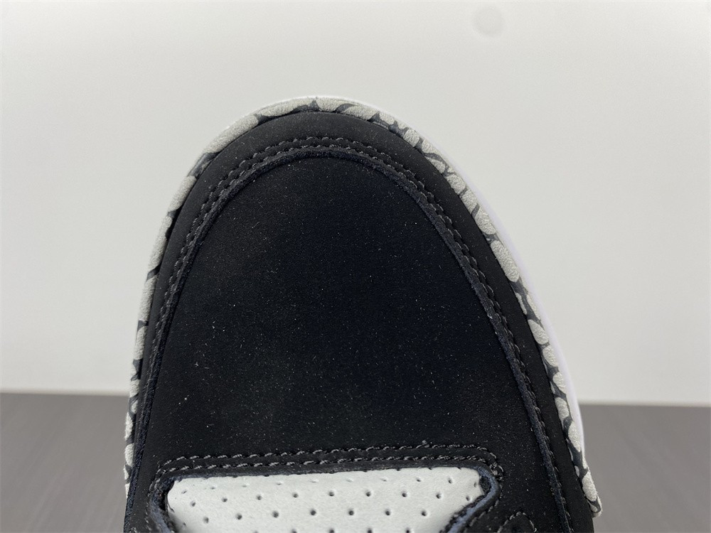 Air Jordan 3 “Pine Green” CT8532-030