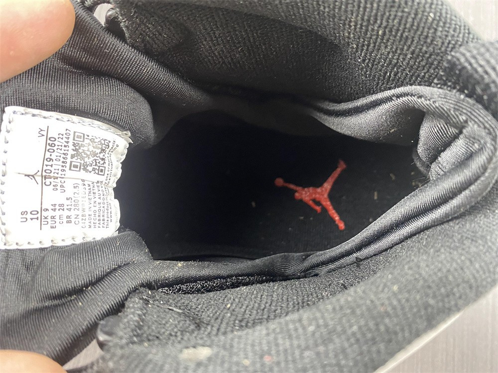 Air Jordan 9 “Particle Grey” CT8019-060