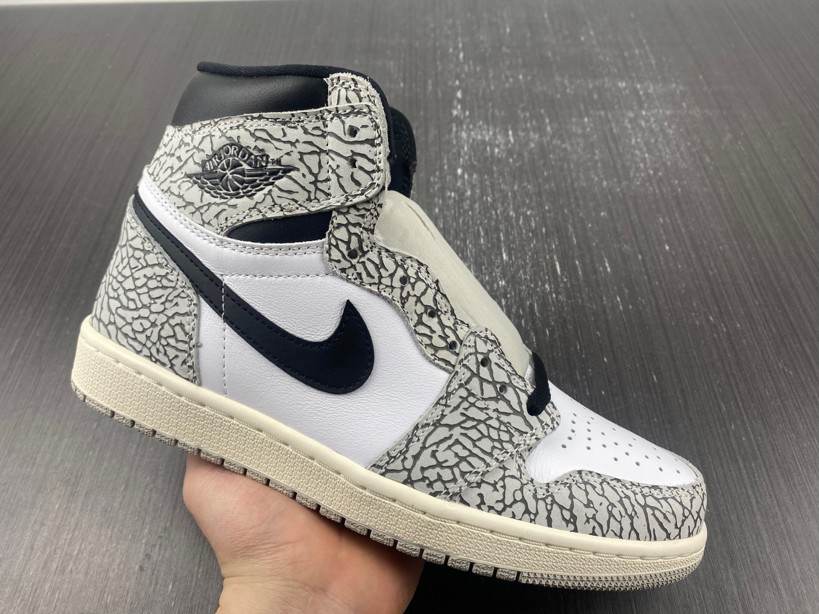 Air Jordan 1 High OG 