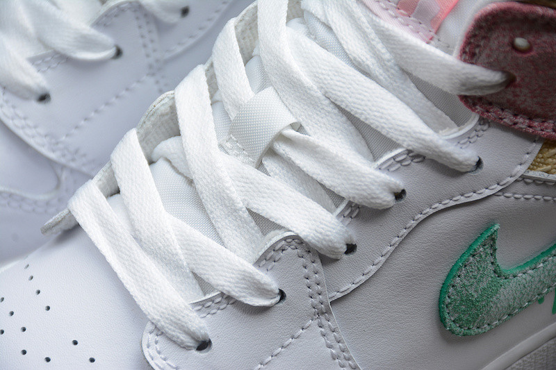 Air Jordan 1 Mid GS “Paint Drip” DD1666-100