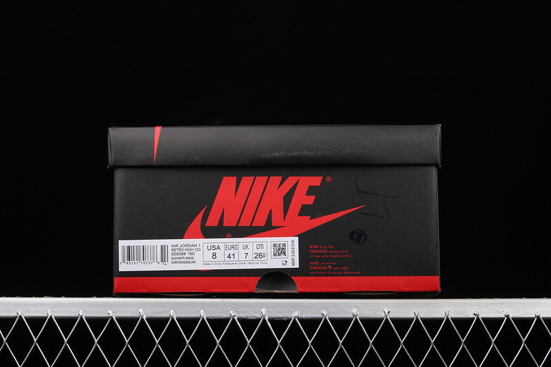 Air Jordan 1 High OG “Electro Orange” 555088-180