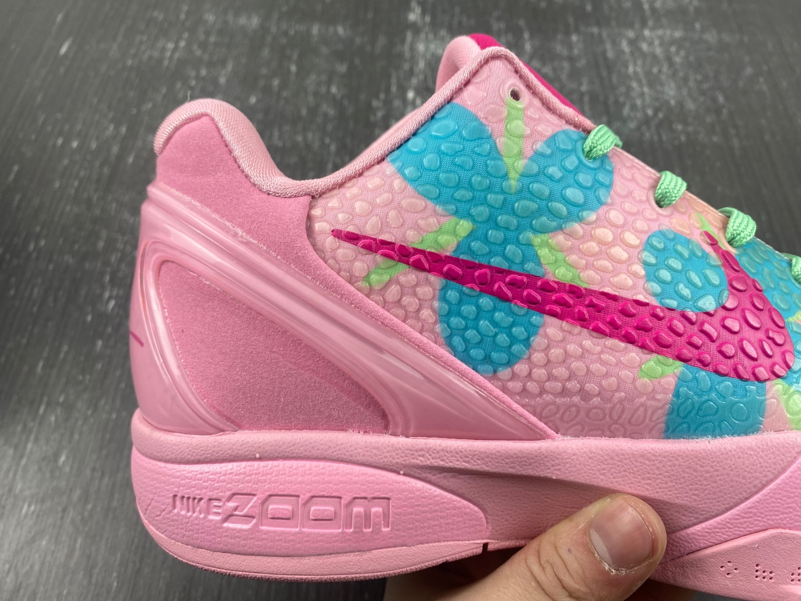 Zoom Kobe 6 CM2190-621