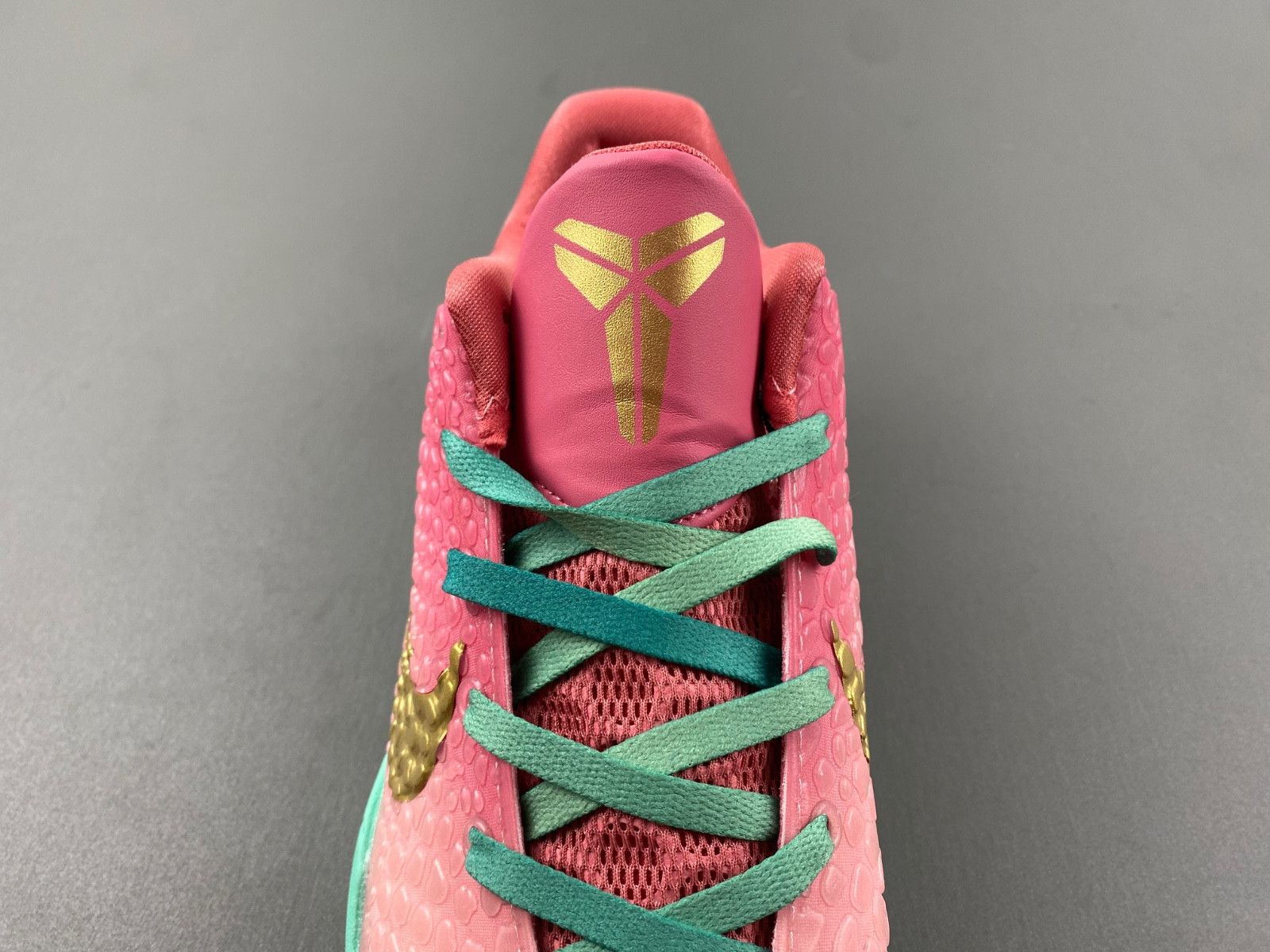 Zoom Kobe 6 CM2190-201