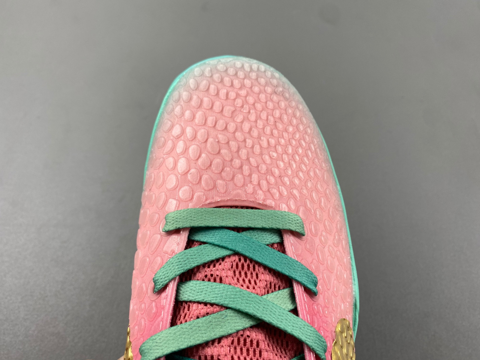 Zoom Kobe 6 CM2190-201