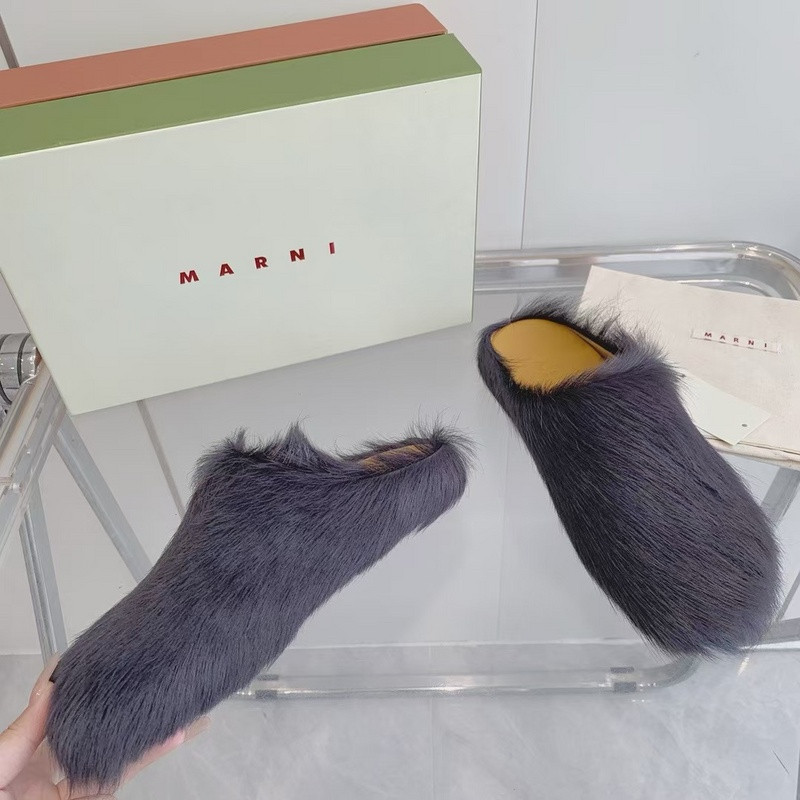 Marn* SLIDES