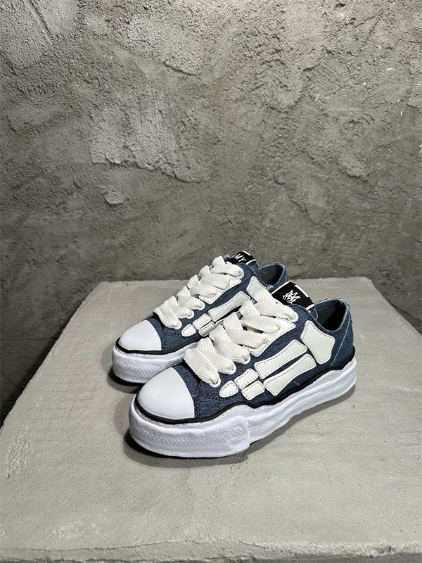 Ma1s0n mihara amiri sneakers