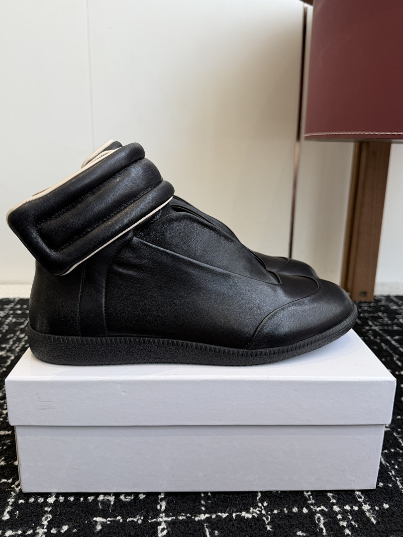 Ma1s0n Marg*e1a Sneakers