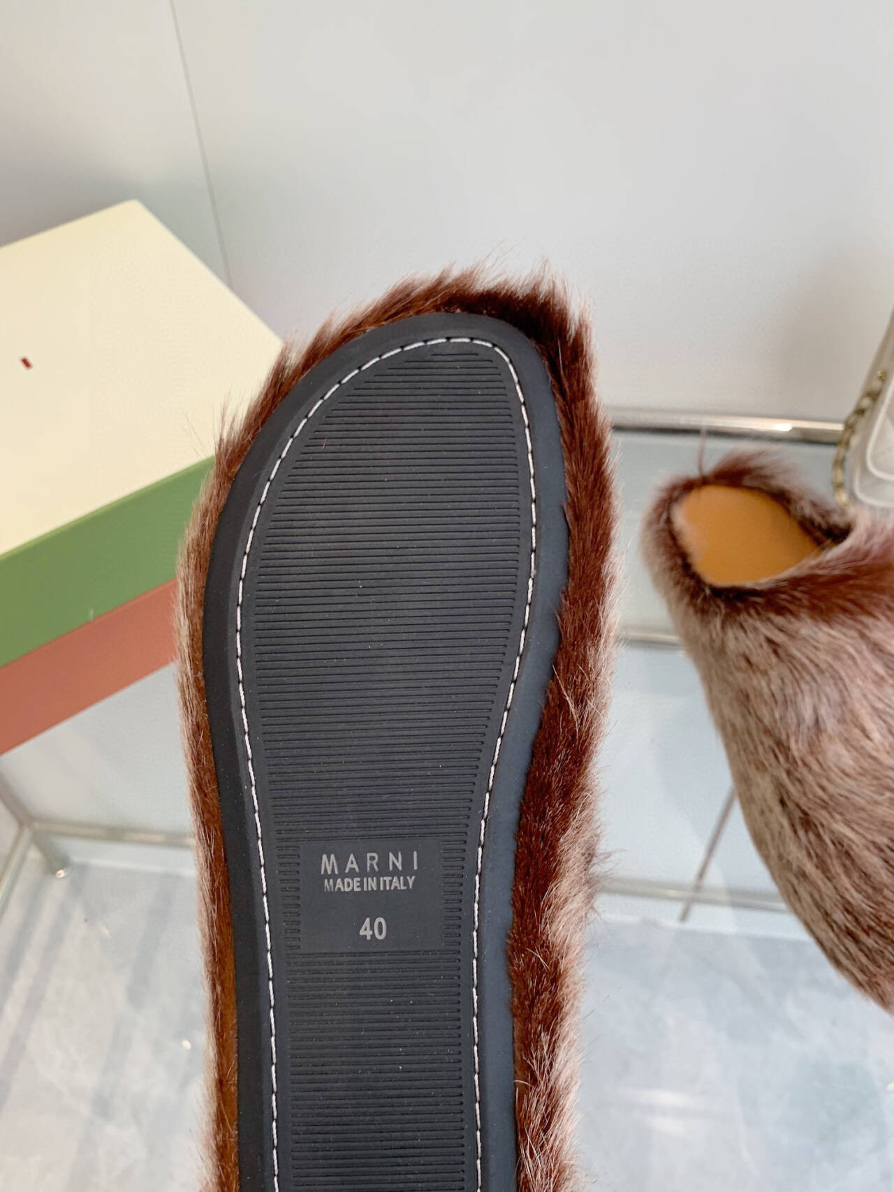 Marn* SLIDES