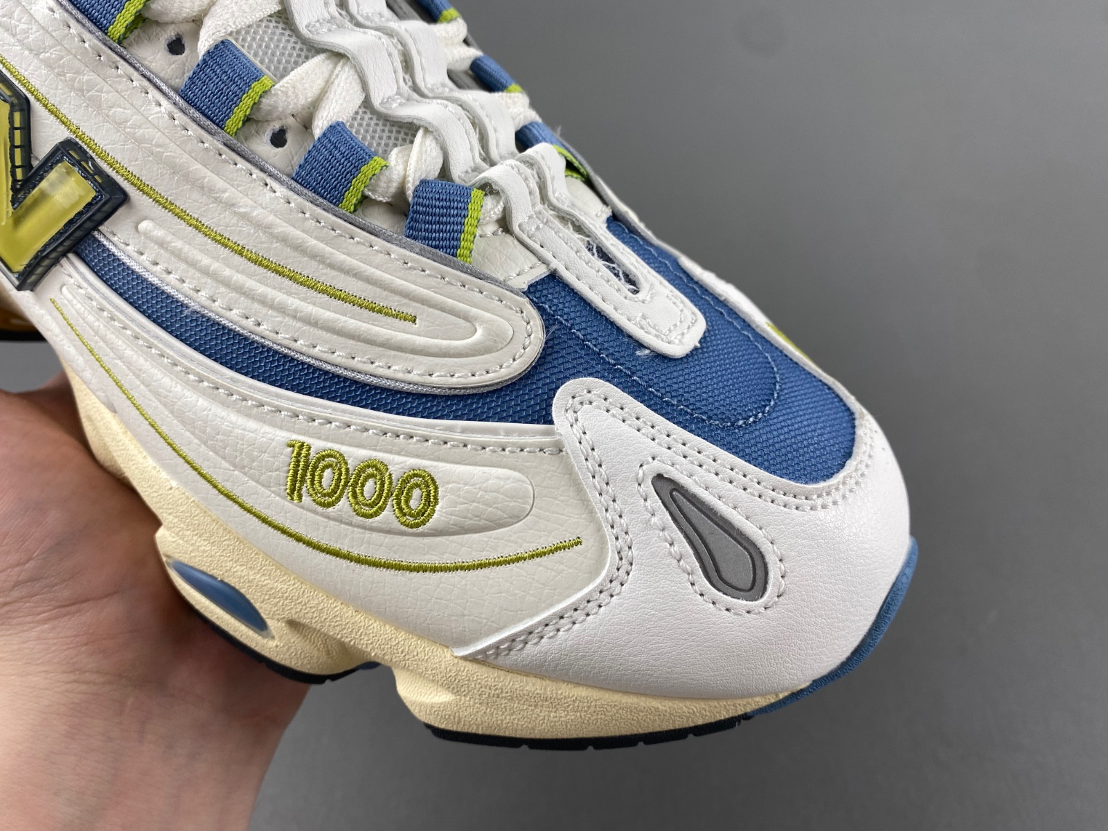 New New Balance M1000CA1