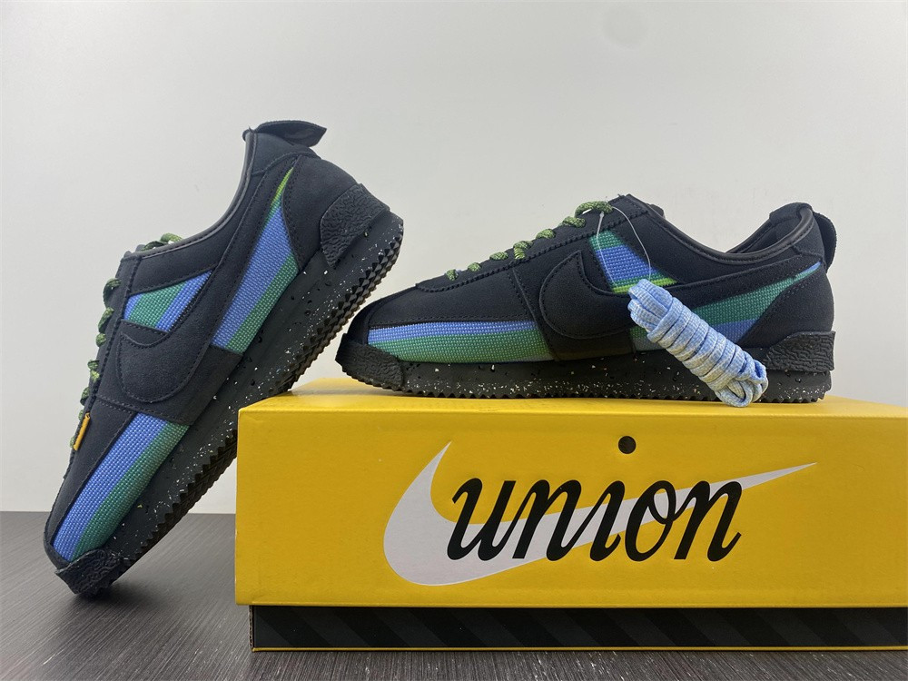 Nike Cortez Union Off Noir  DR1413-001