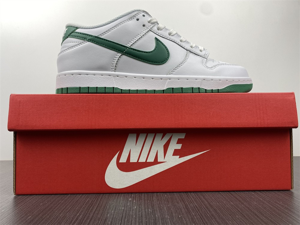 Nike Dunk Low WMNS “Green Noise” DD1503-112
