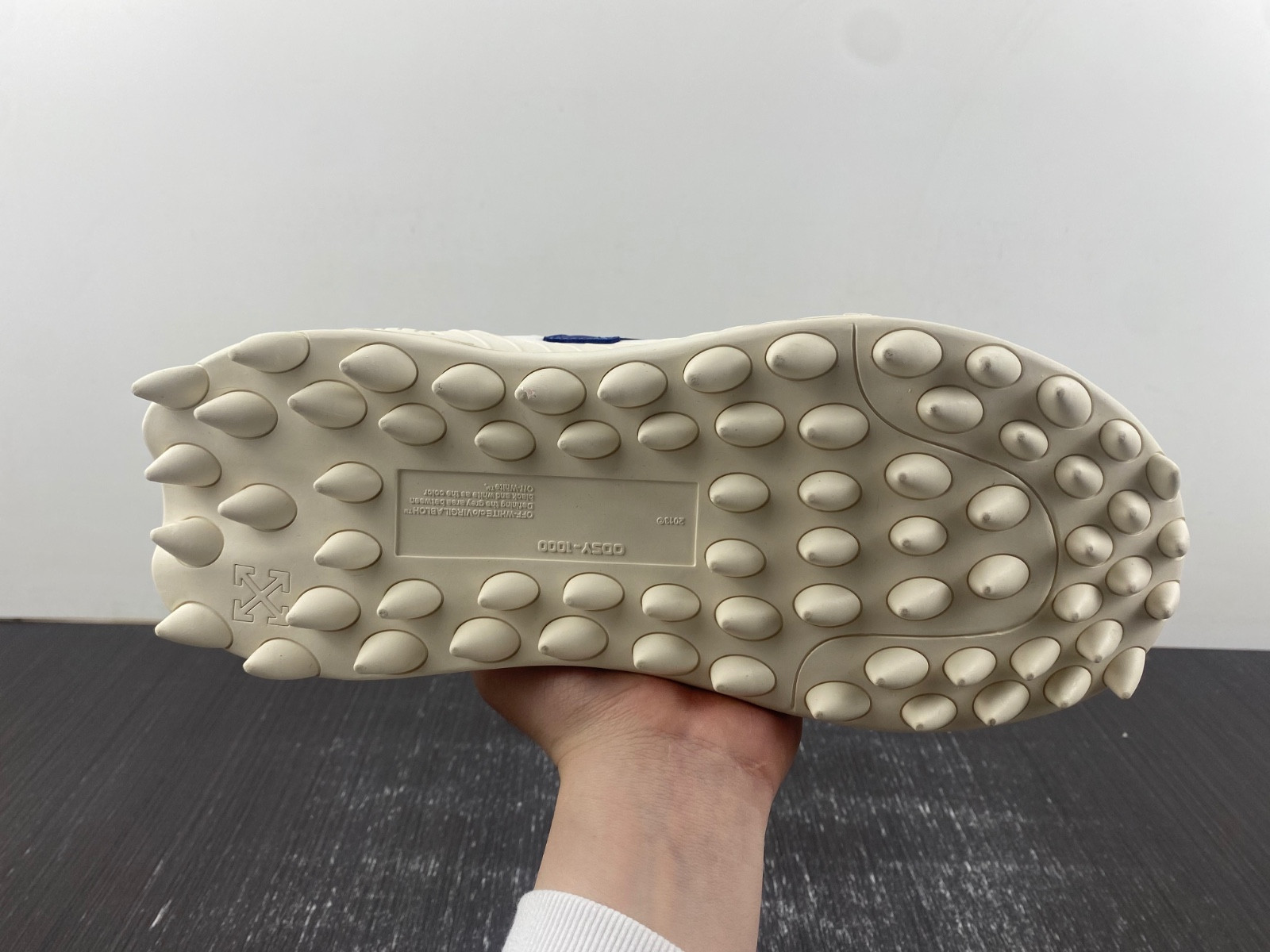 Off White ODSY-1000 Sneaker