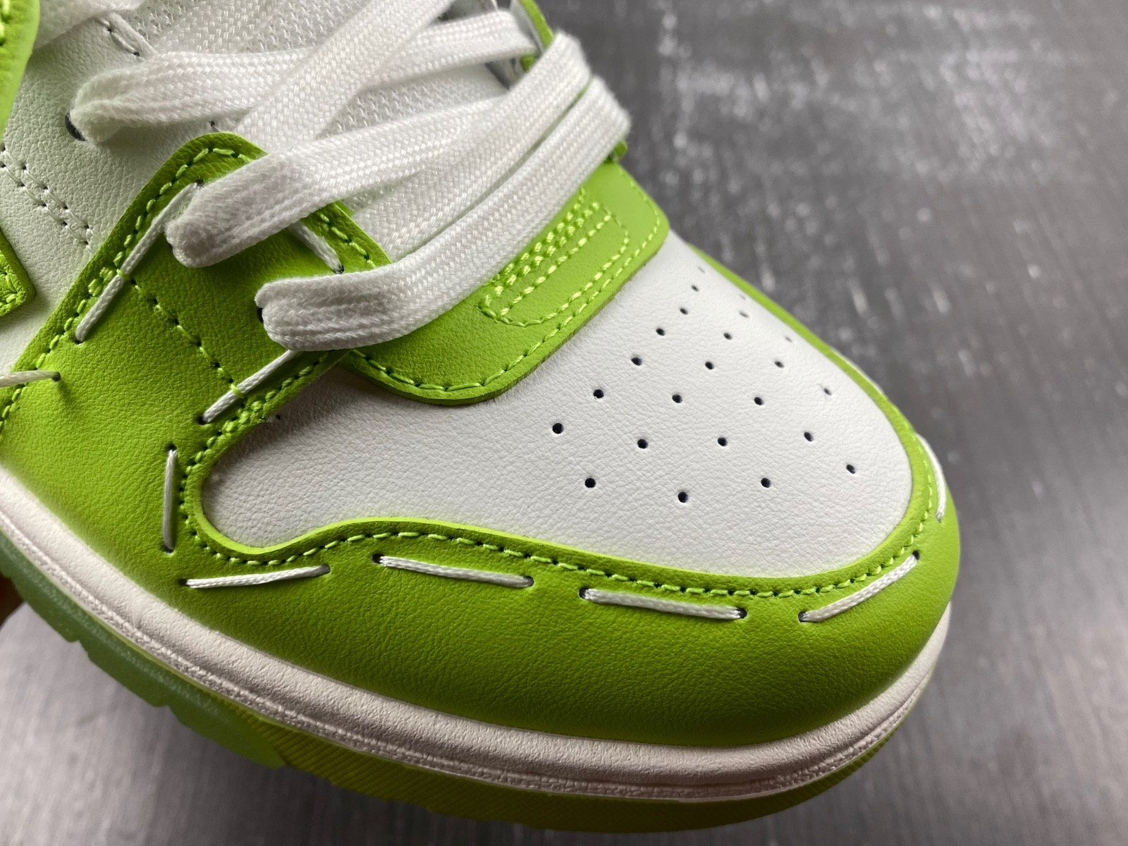 Off White GYM Sneaker