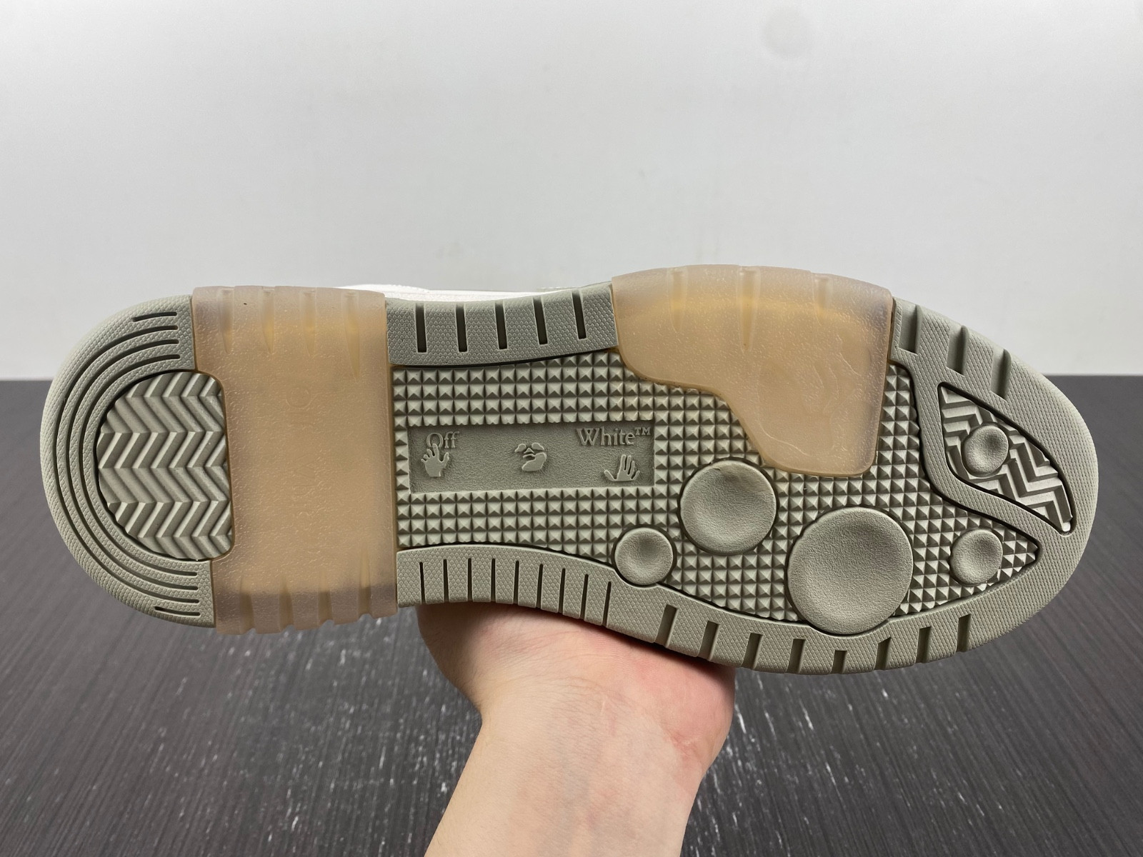 Off White GYM Sneaker