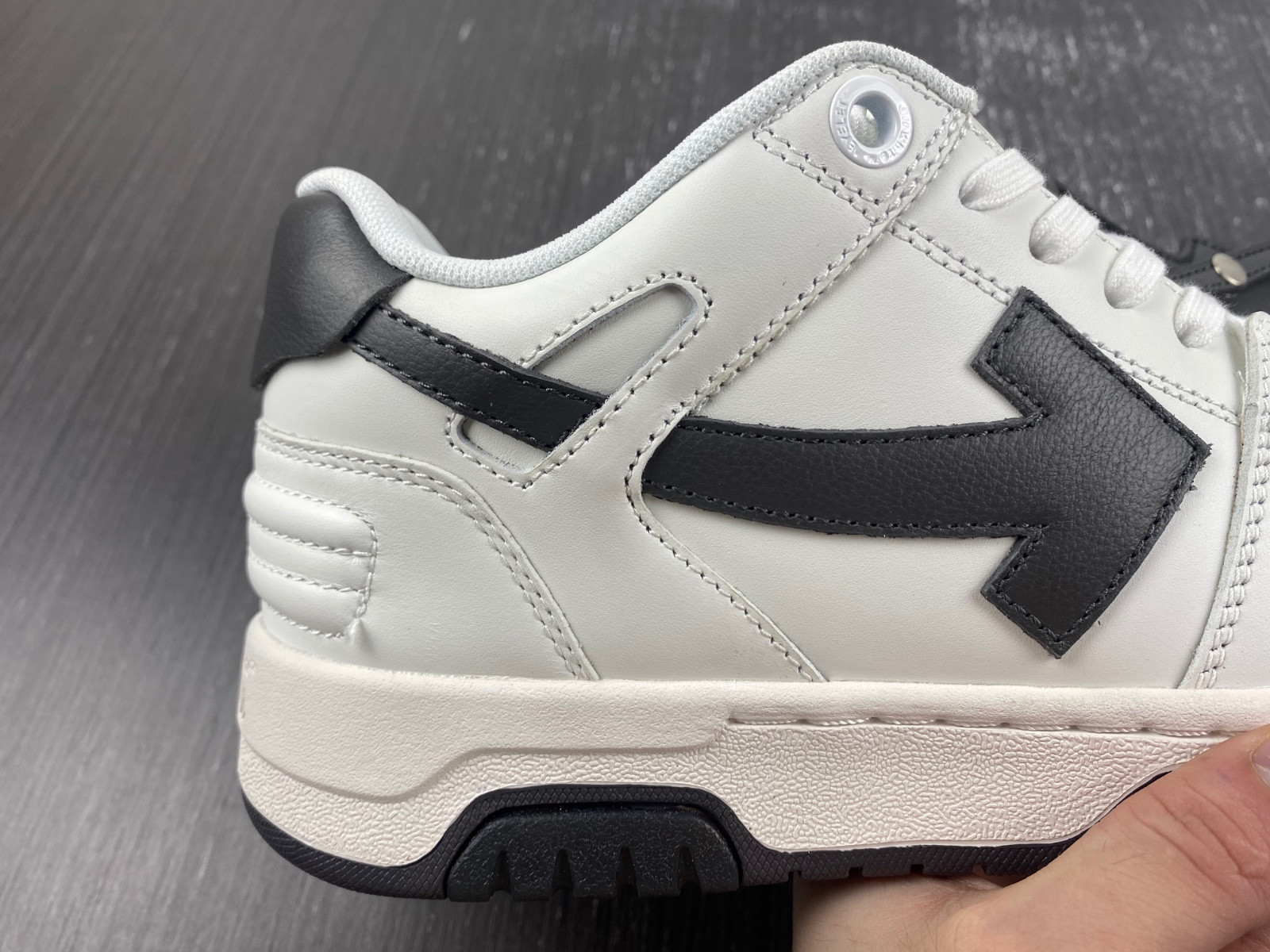 Off White GYM Sneaker