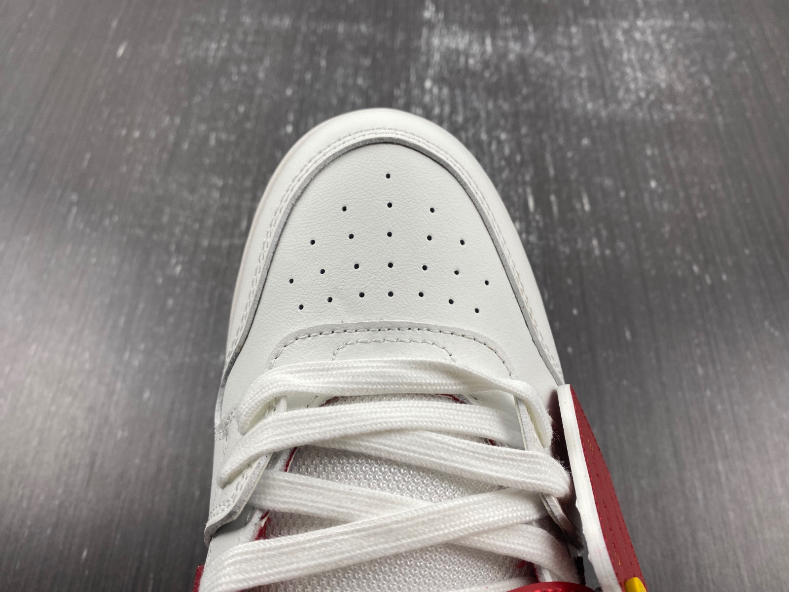 Off White GYM Sneaker