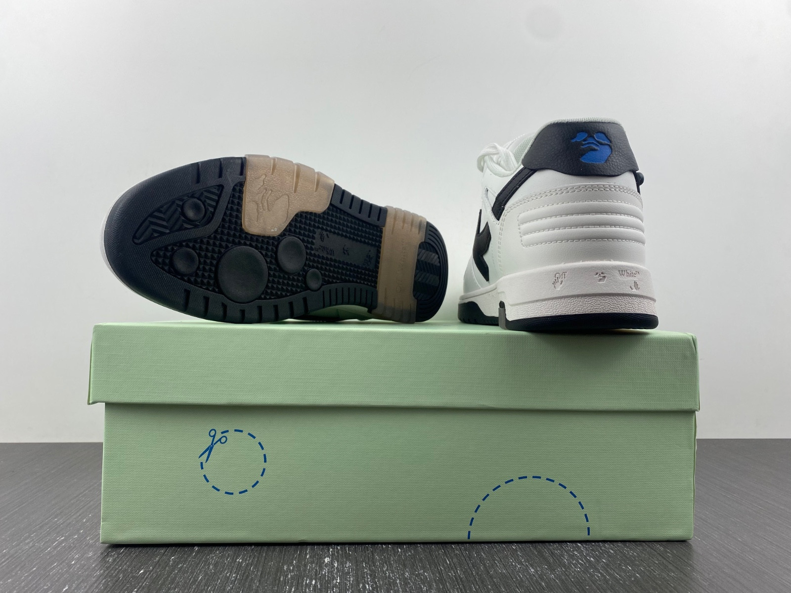 Off White GYM Sneaker