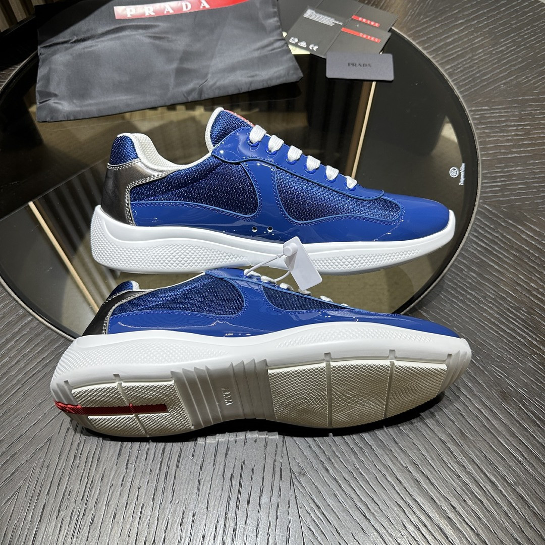 PA Low Sneakers