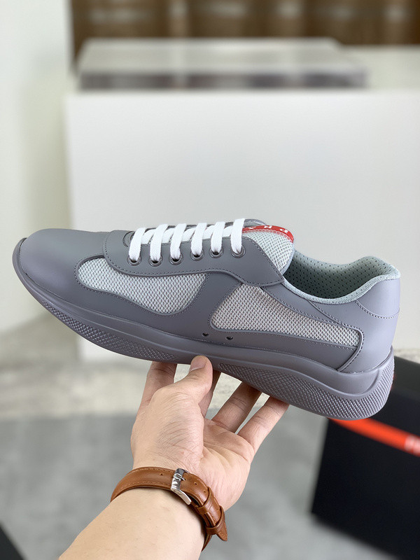PA Low Sneakers