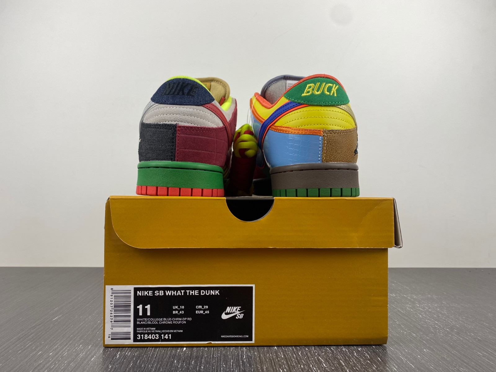 Nike SB Dunk Low “What The Dunk” 318403-141
