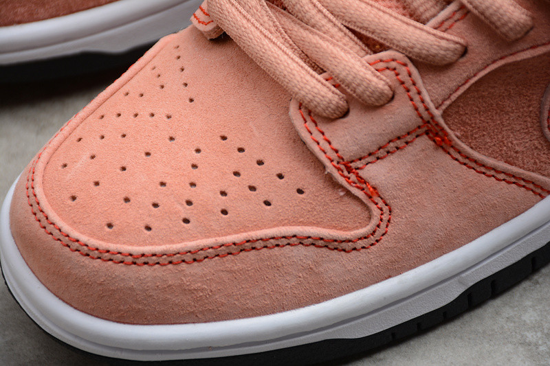 Nike SB Dunk Low Pink CV1655-600