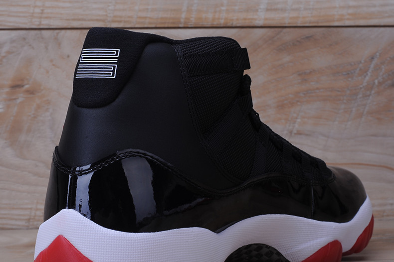 AIR JORDAN 11 RETRO (2012) Bred 378037-010