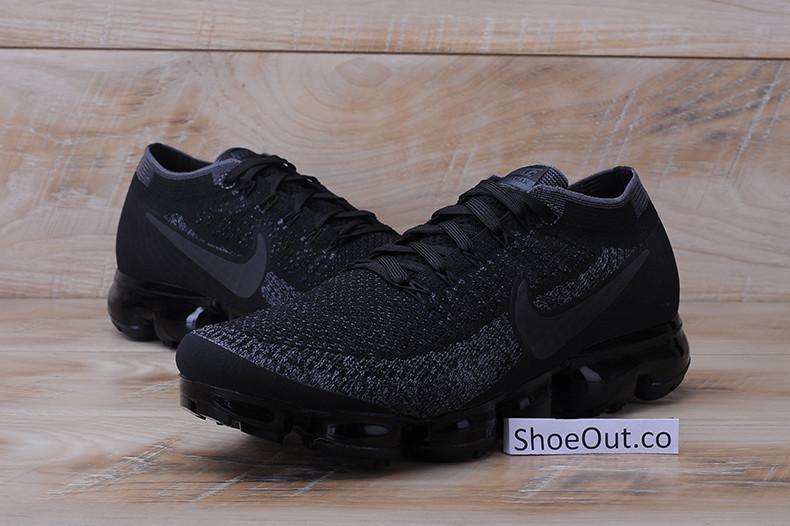 Nike Air Vapormax Flyknit "triple Black" 899473-003