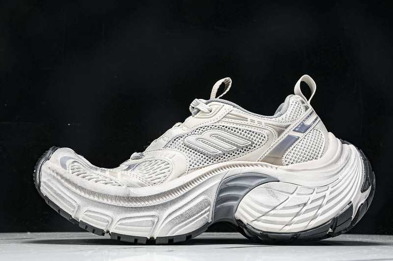 Balenciaga 6XL Sneaker